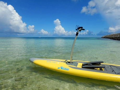 【沖縄・宮古島】ファミリーにおすすめ！「SUPペダルボート体験」気軽に30分ツアー！６歳からご参加可能！初心者のかたにもおすすめ♪
